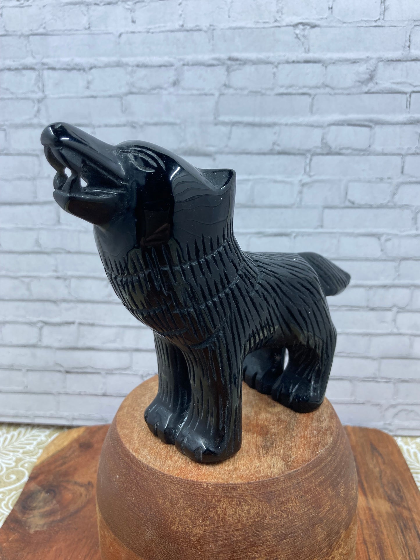 Black Obsidian Wolf