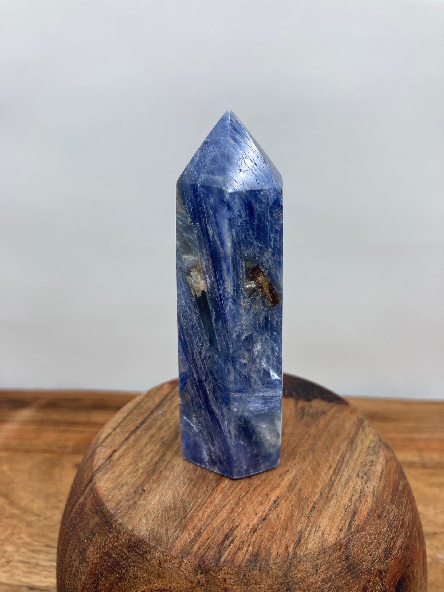 Blue Kyanite Generator