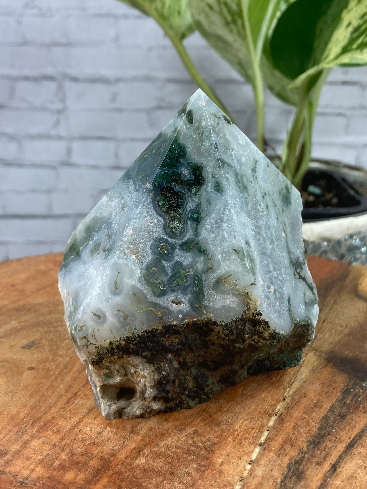 Moss Agate Cut Base Generator