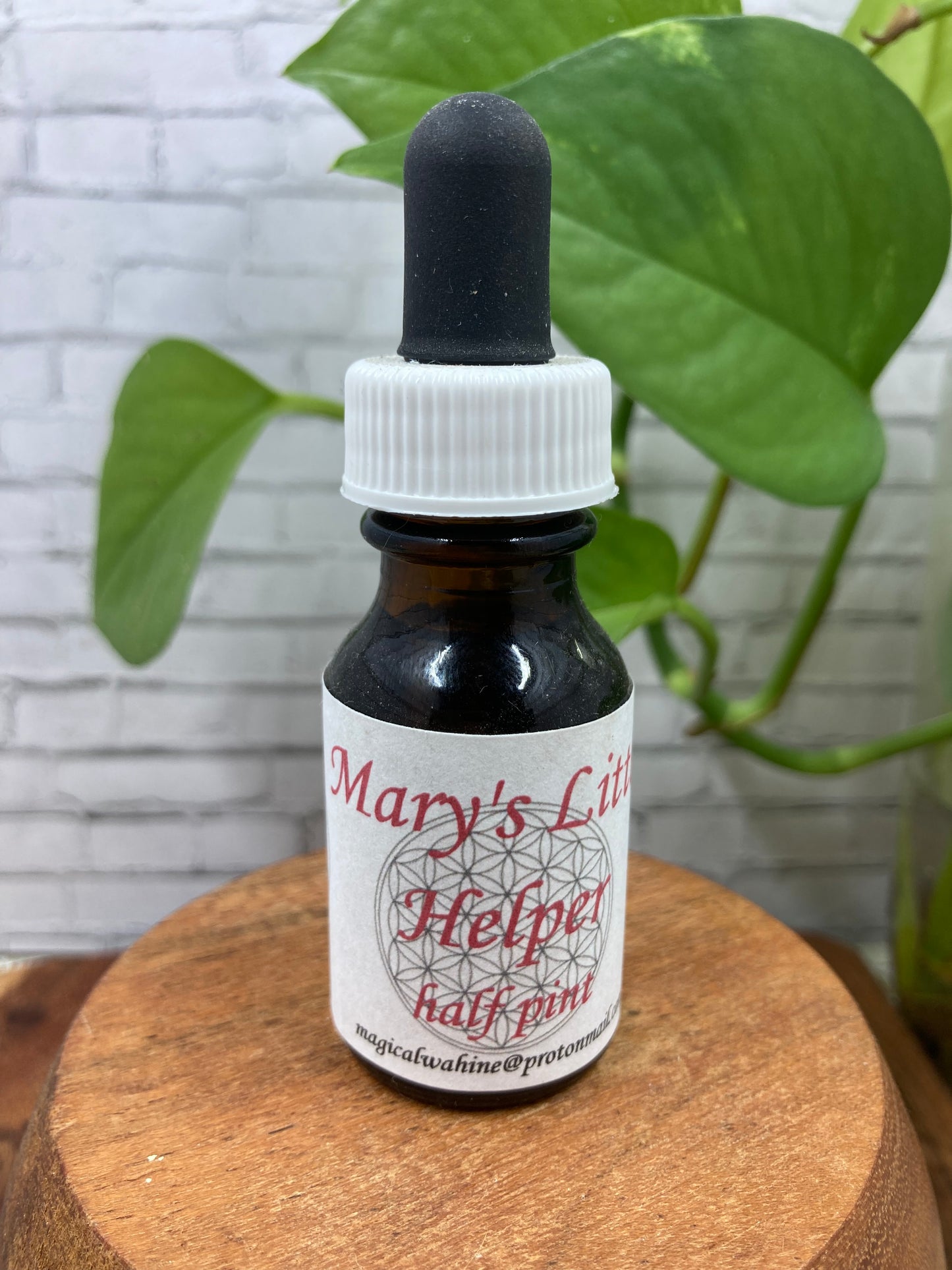 Mary’s Little Helper Half Pint