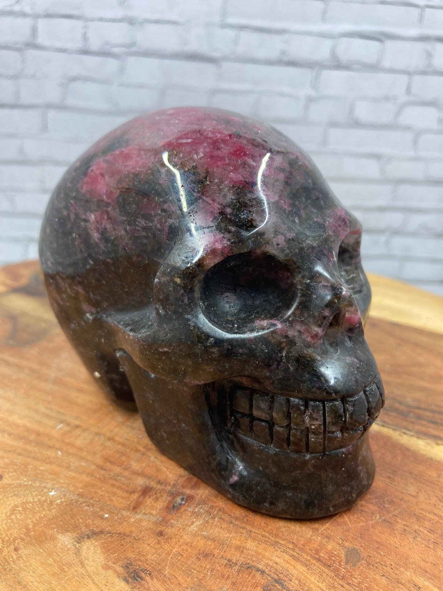 Rhodonite Skull