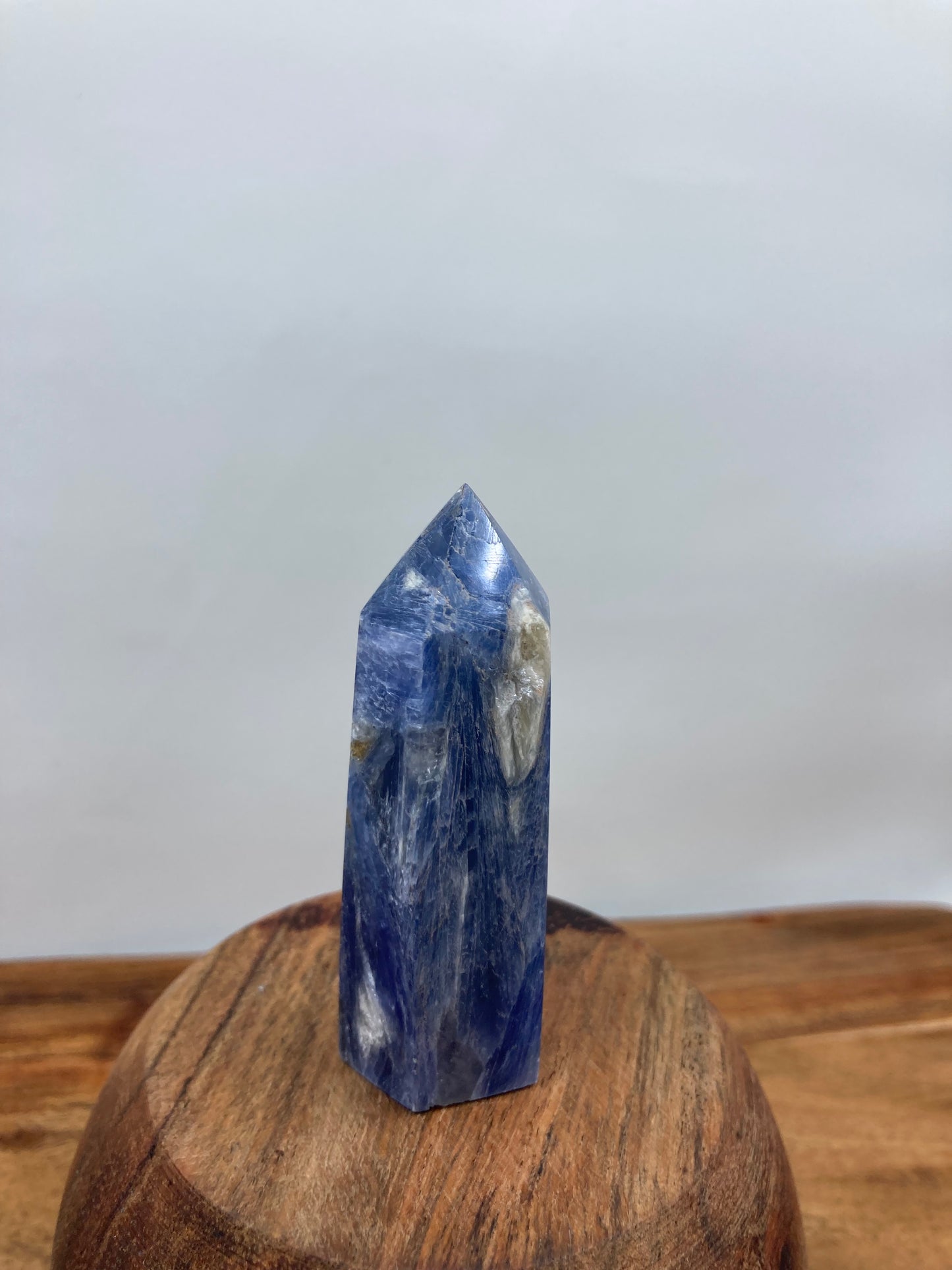 Blue Kyanite Generator