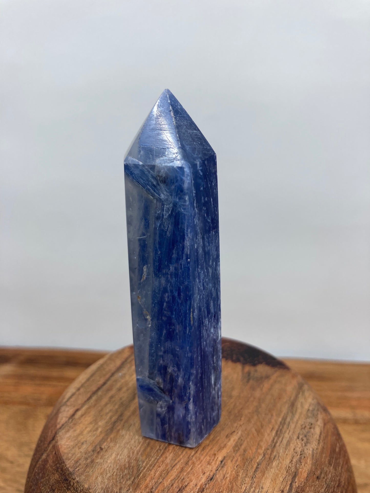 Blue Kyanite Generator