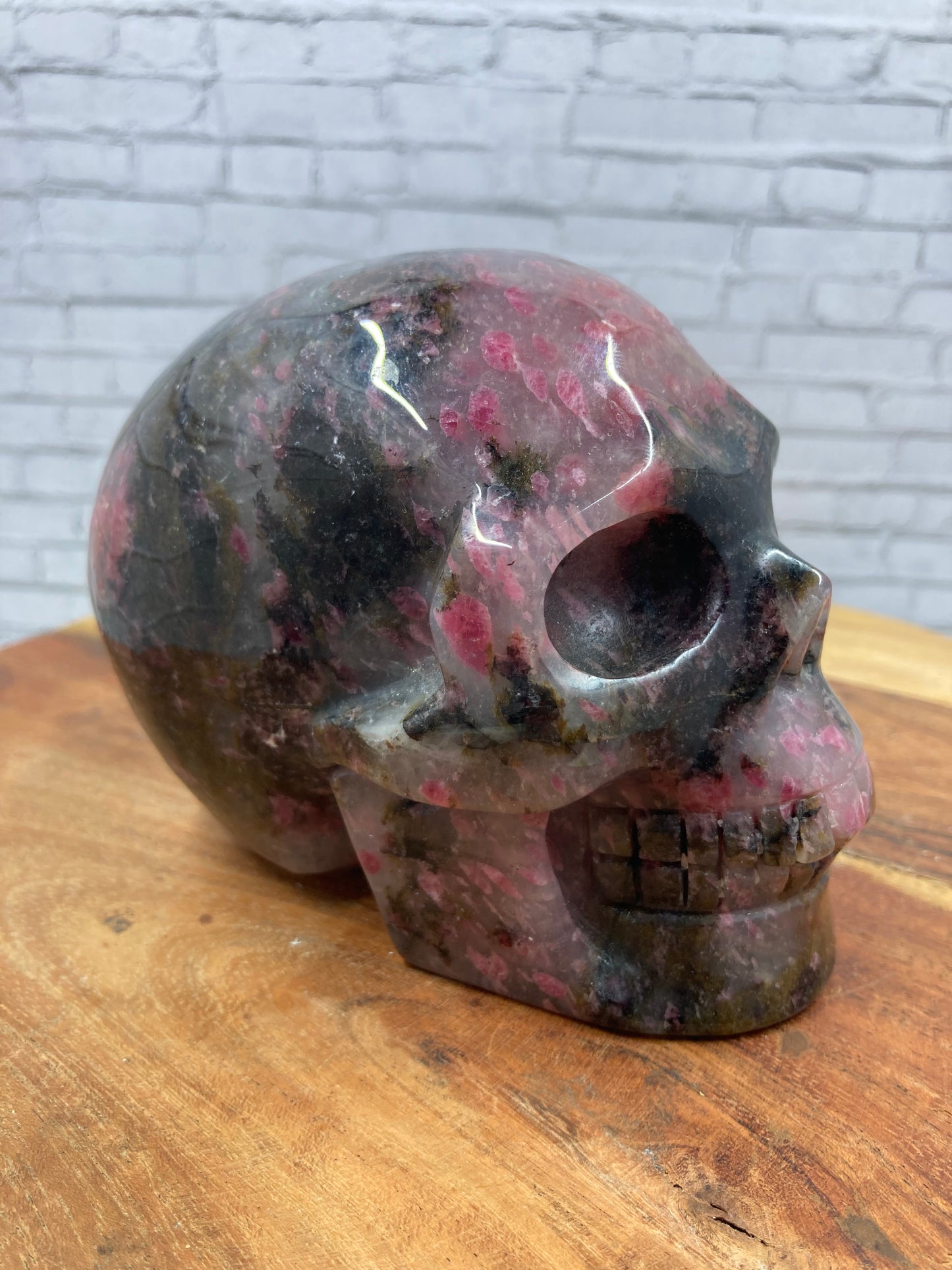 Rhodonite Skull