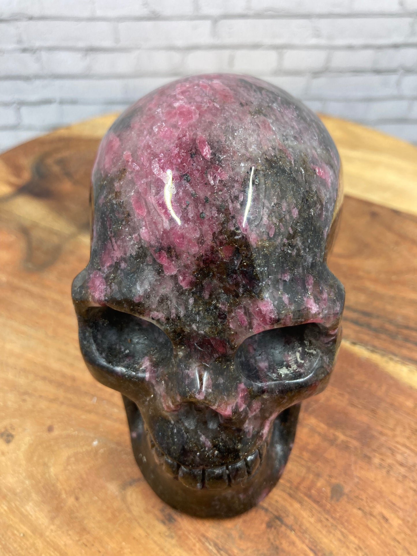 Rhodonite Skull