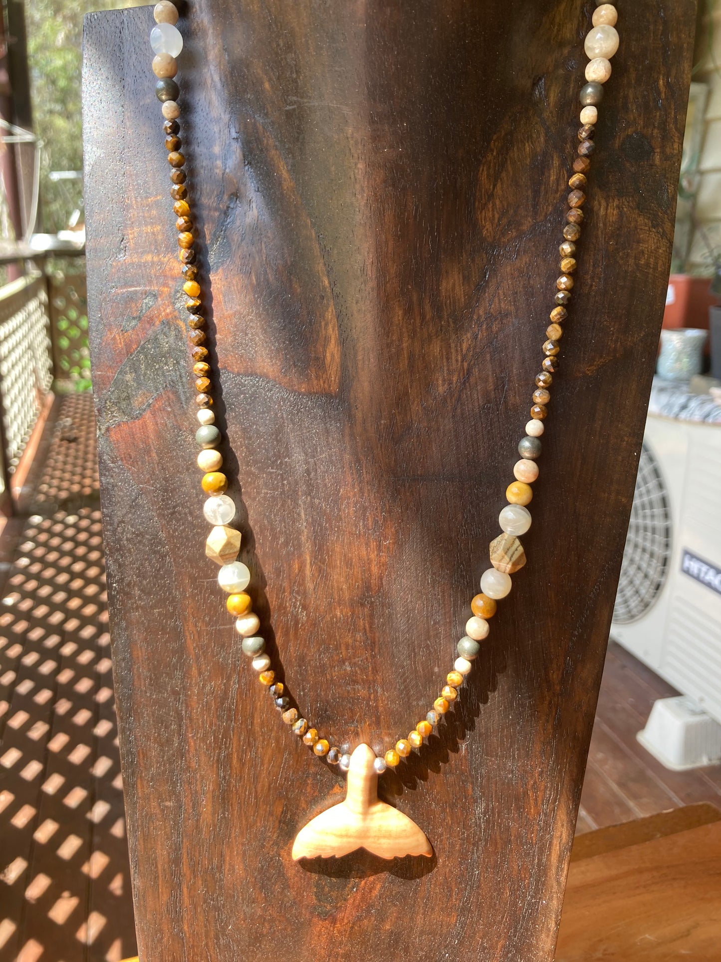 Mookaite Whaletail Necklace