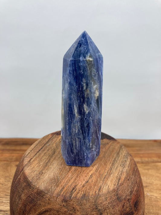 Blue Kyanite Generator