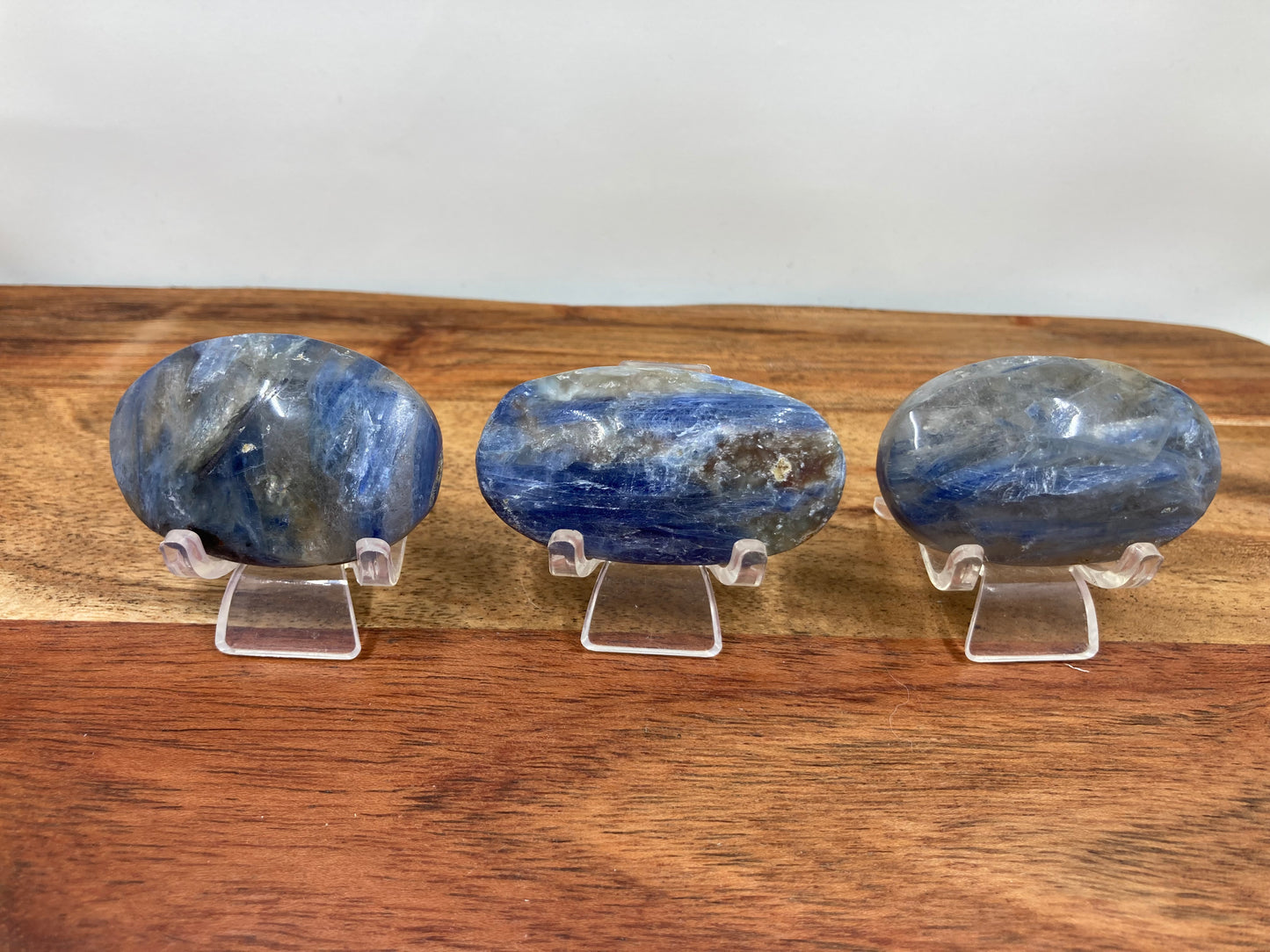 Blue Kyanite Palmstone