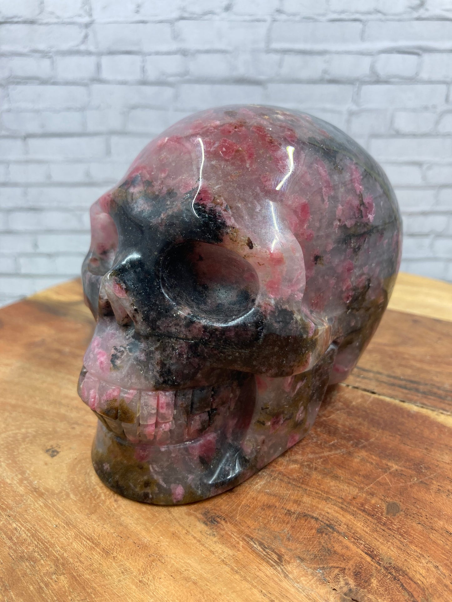 Rhodonite Skull