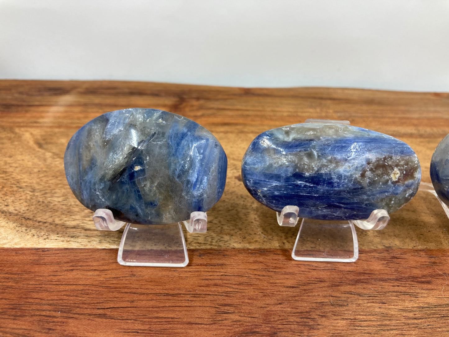 Blue Kyanite Palmstone