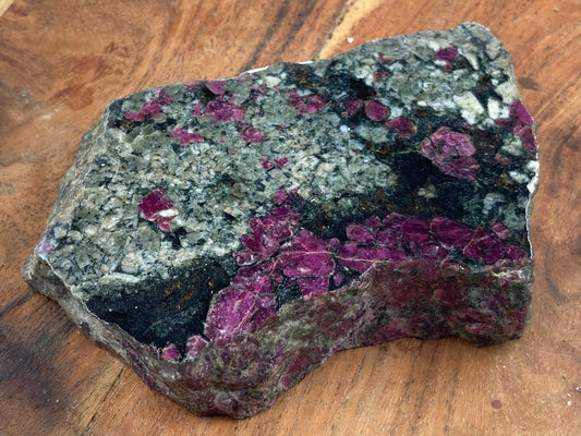 Eudalyite