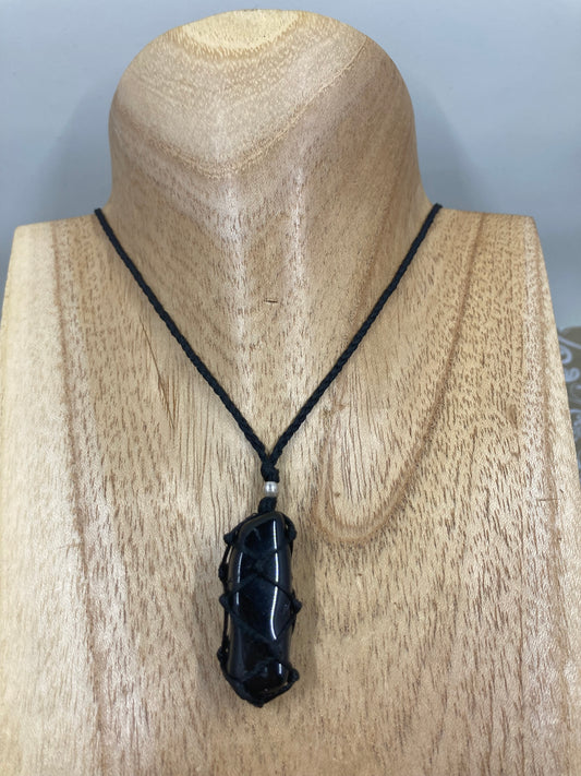 Black tourmaline macrame pendant