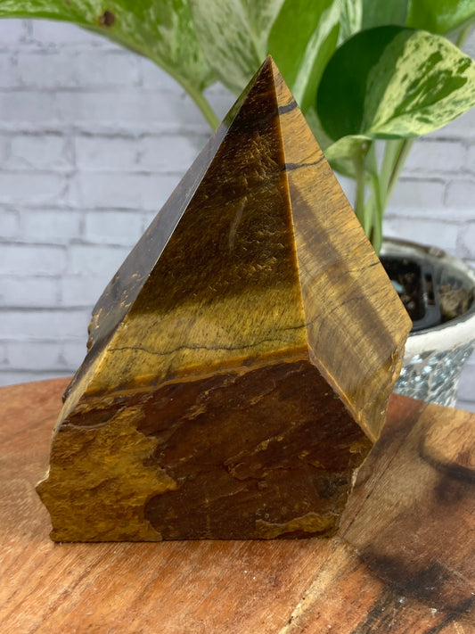 Golden Tigers Eye Cut Base Generator