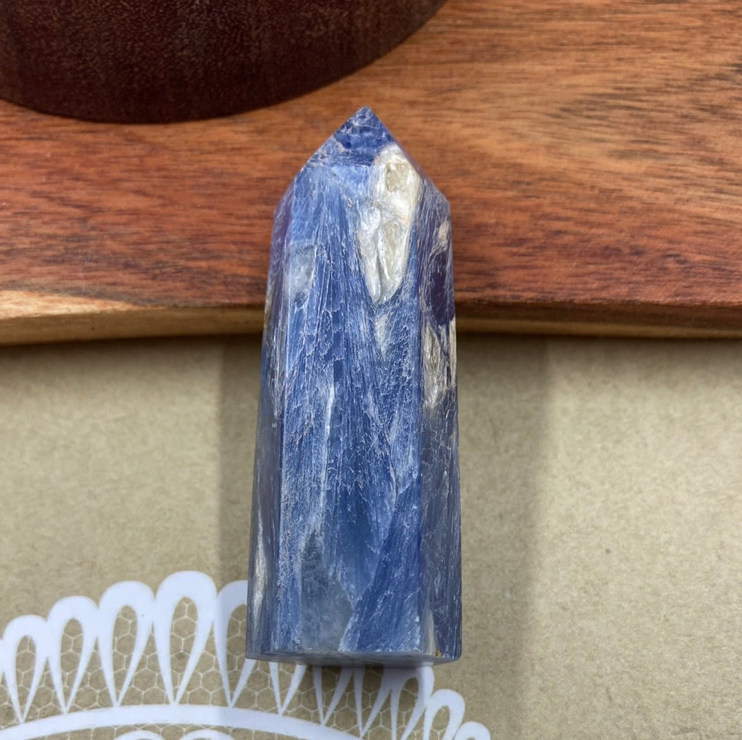 Blue Kyanite Generator