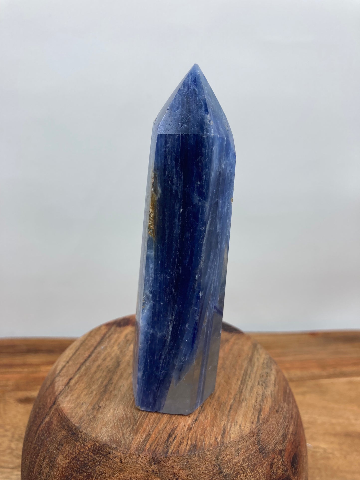 Blue Kyanite Generator