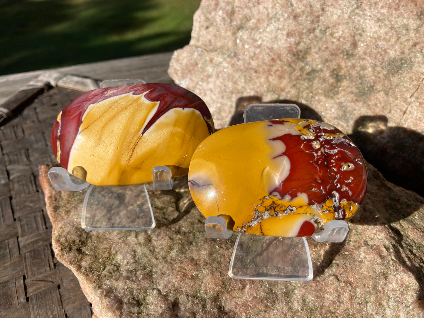 Mookaite Palmstones