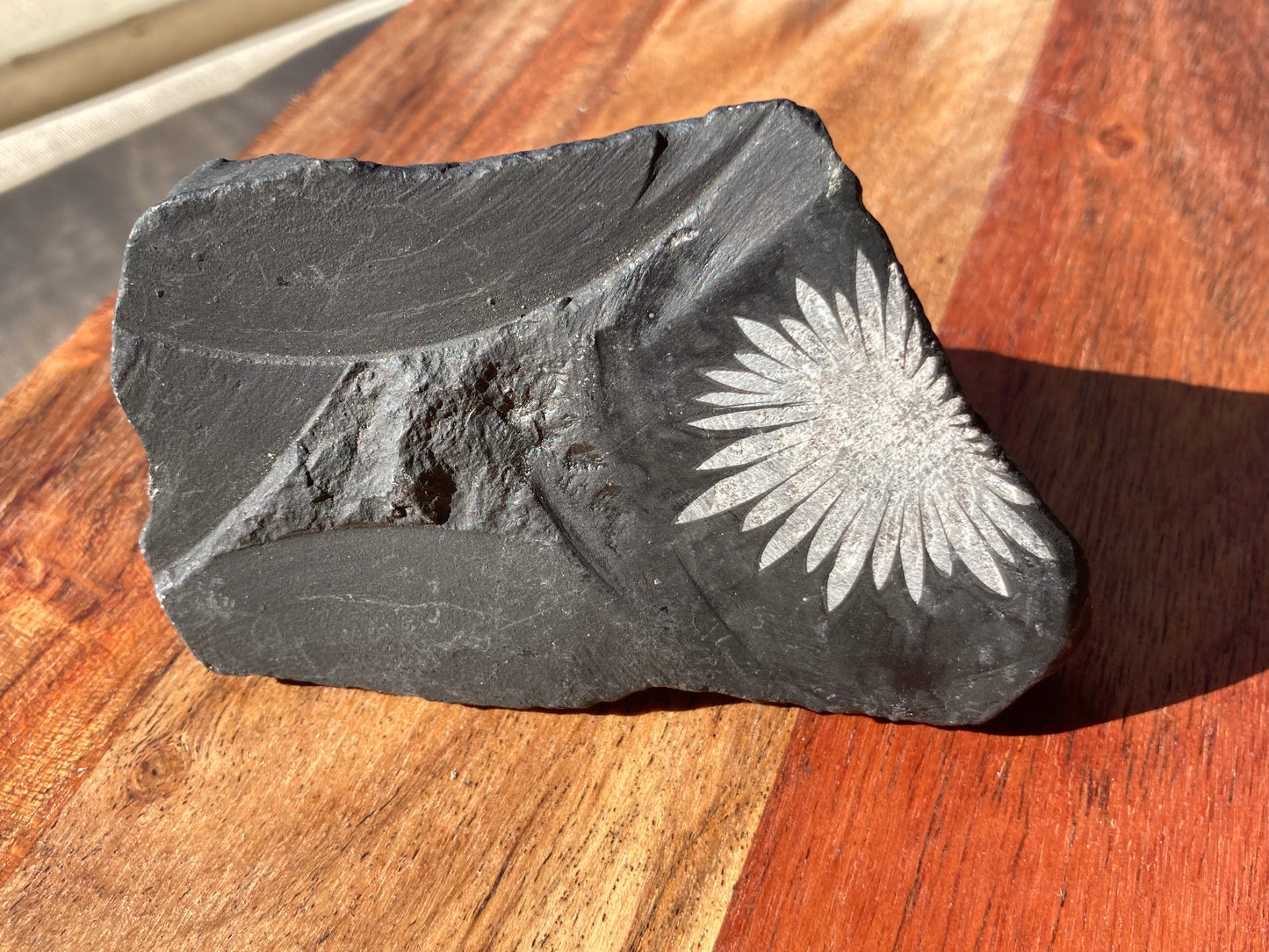 Chrysanthemum Stone