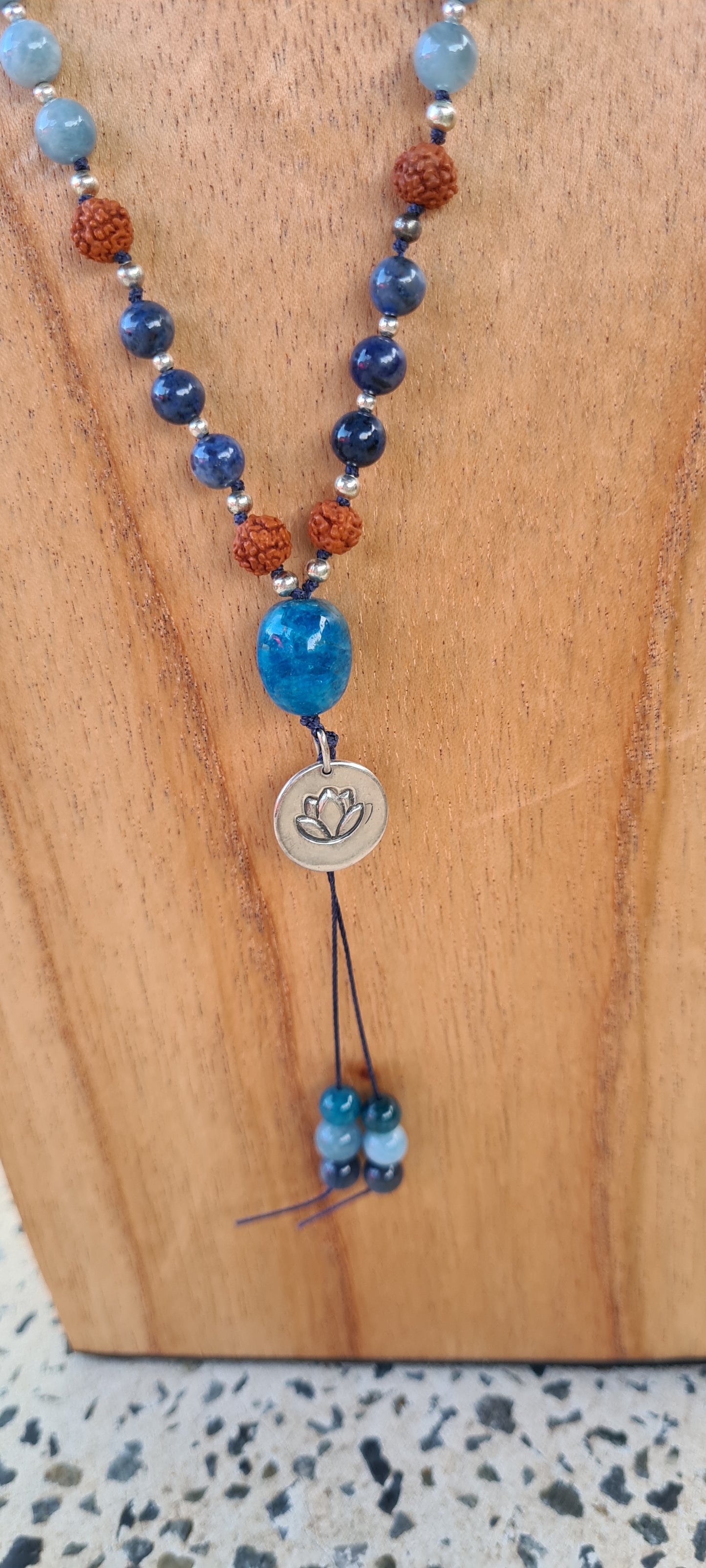 Oceans of blue mala