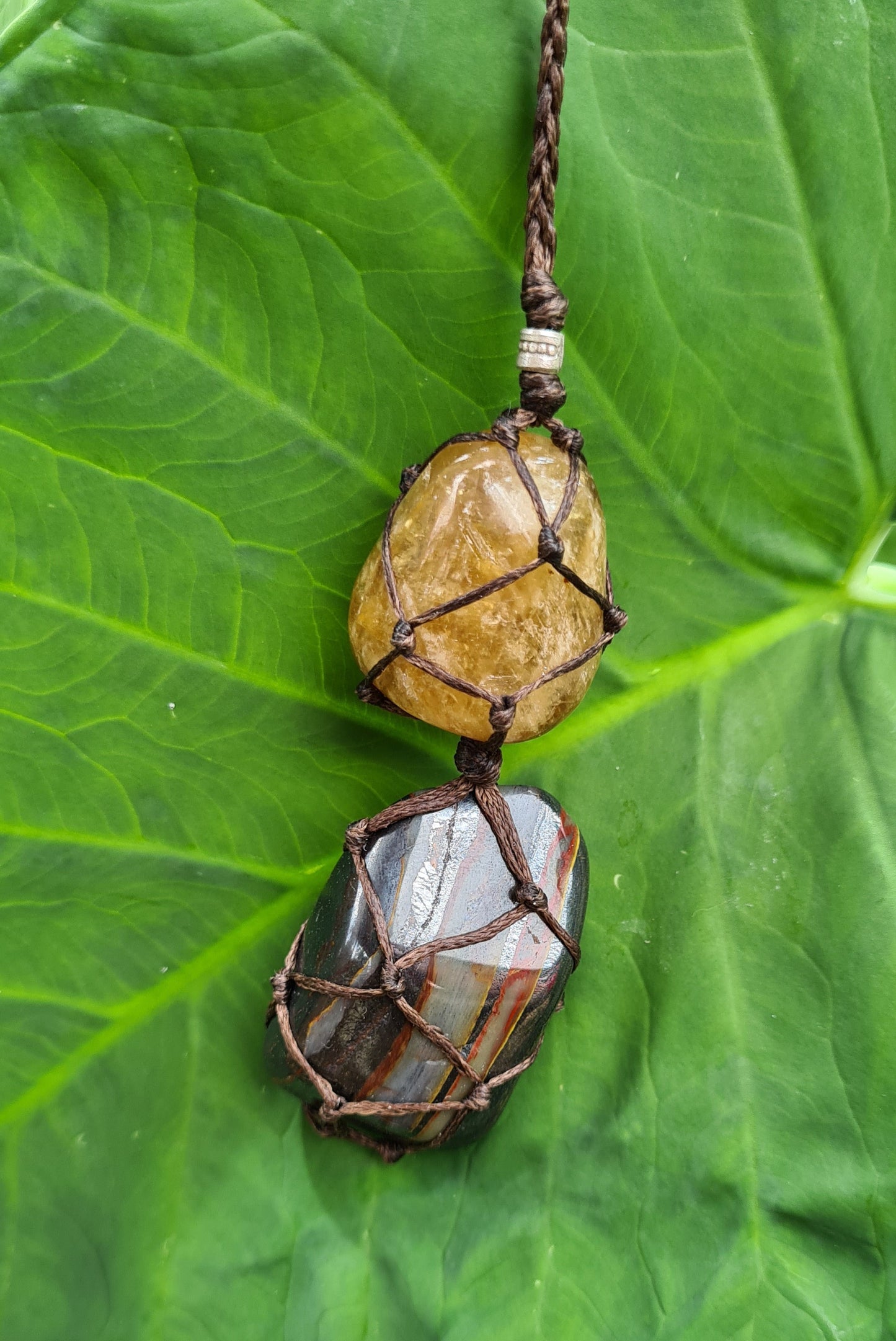 Honey Calcite & Mugglestone Crystal Macrame Jewellery