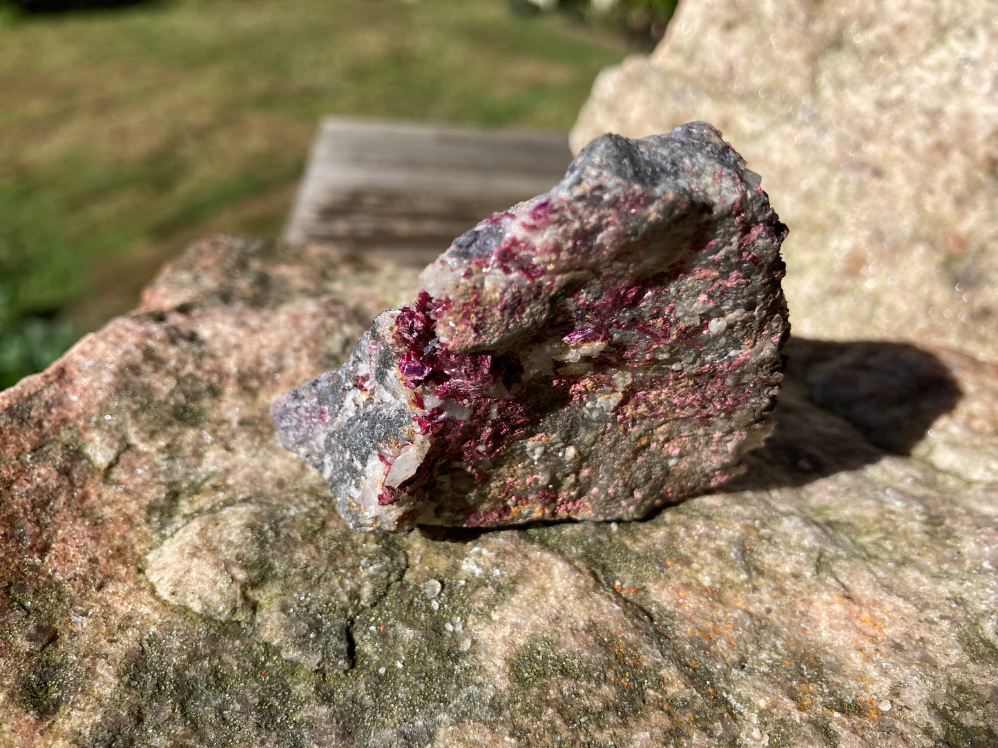 Erythrite