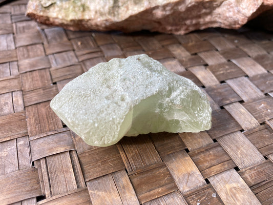 Prehnite raw