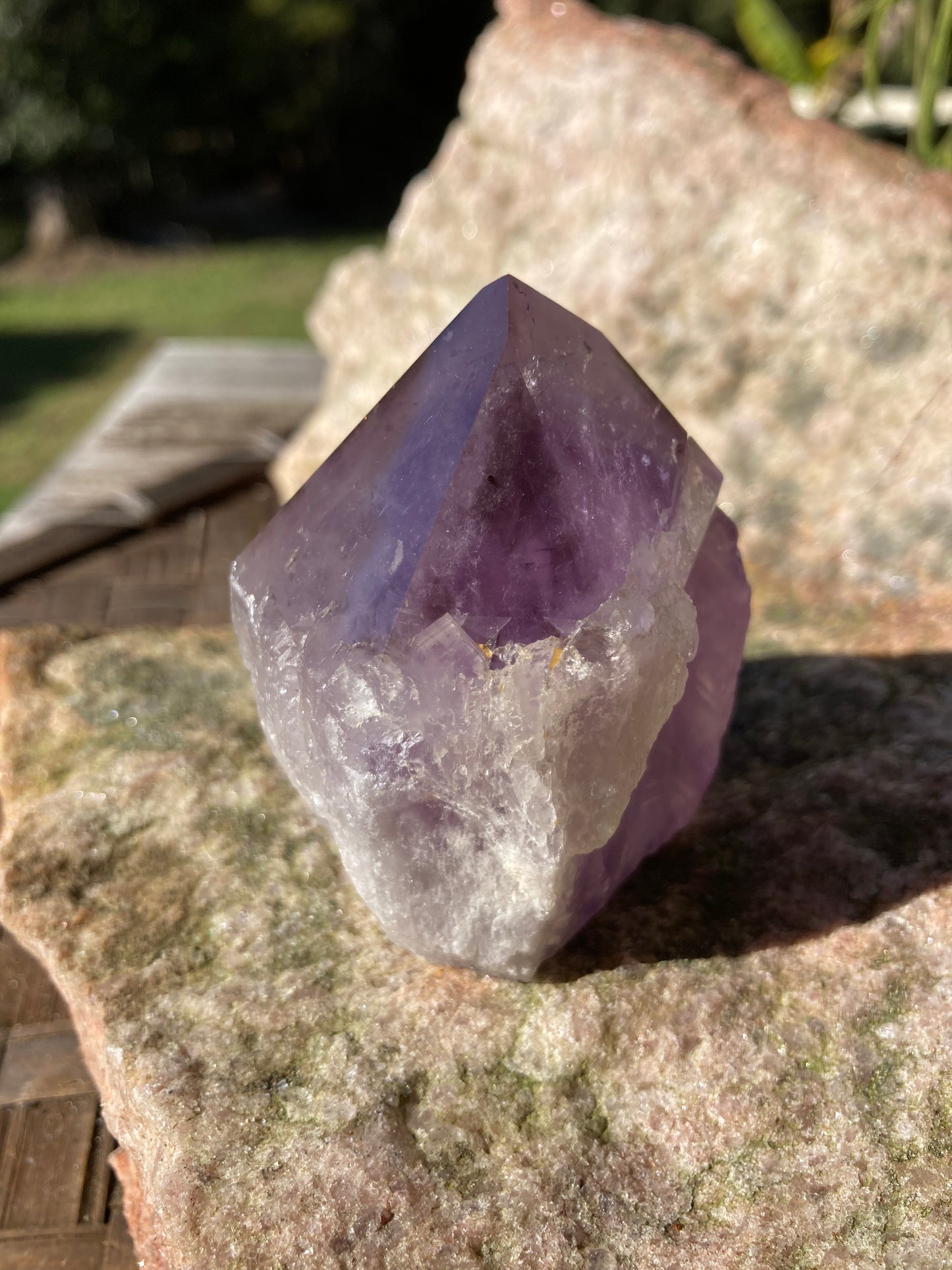 Amethyst Cut Base Generator