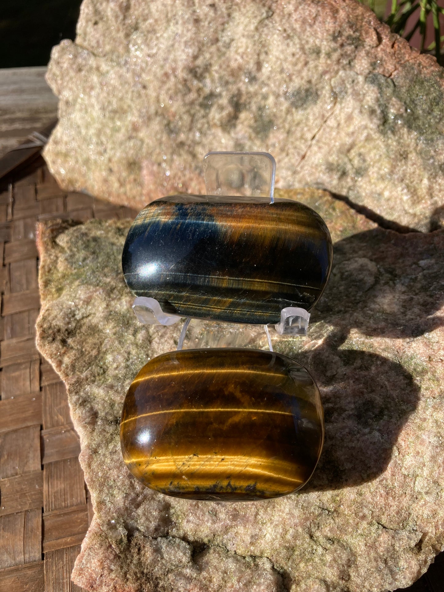 Tigers Eye Palm Stones