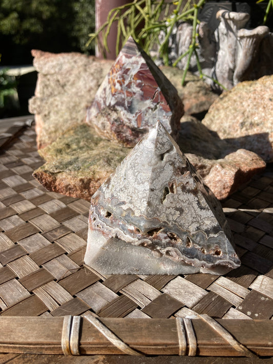 Crazy Lace Agate Cut Base Generator